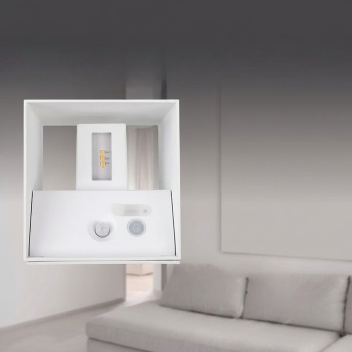 Aplique de Pared Cúbico con Luz Superior e Inferior