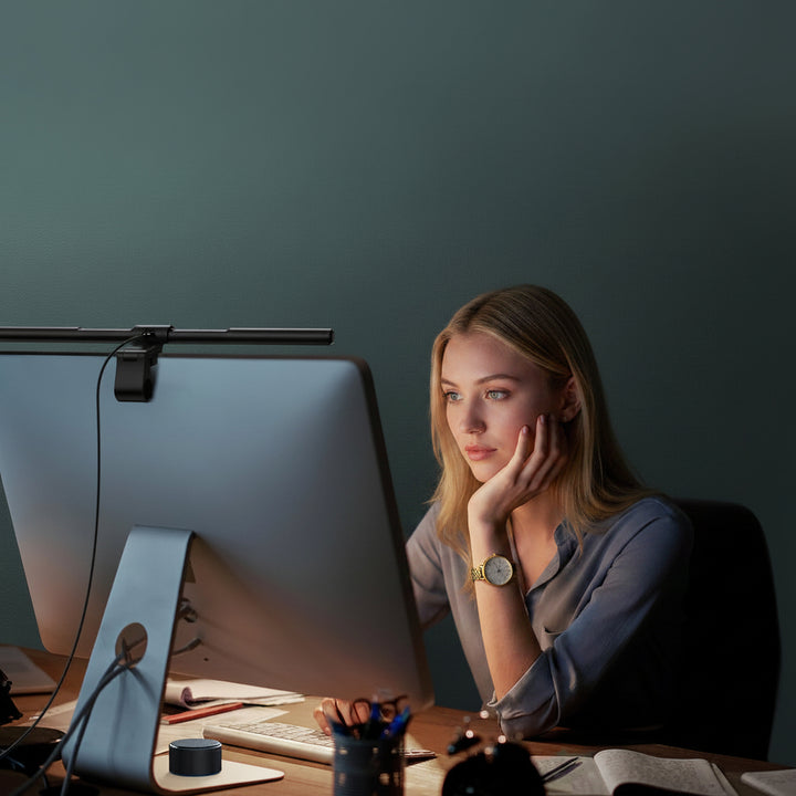Barra de Luz para Monitor con Control Giratorio Inalámbrico