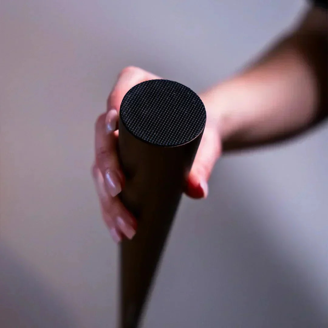 Lámpara de Mesa Inalámbrica Recargable con Diseño Cónico
