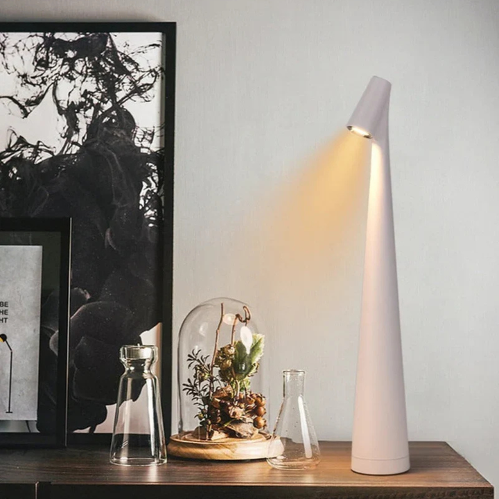 Lámpara de Mesa Inalámbrica Recargable con Diseño Cónico