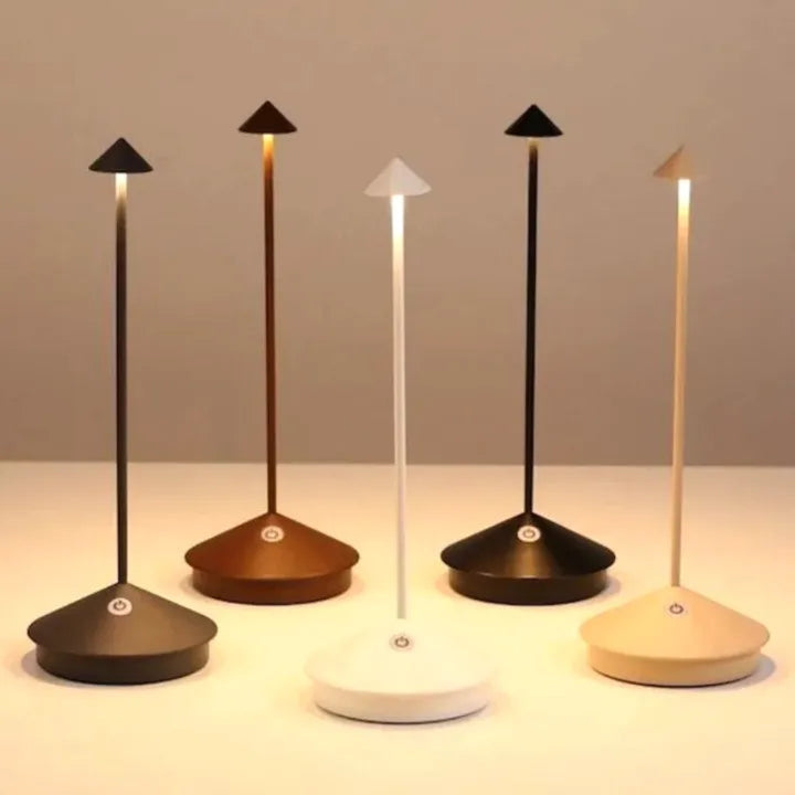 Lámpara de Mesa LED Inalámbrica con Varilla Delgada y Pantalla Cónica