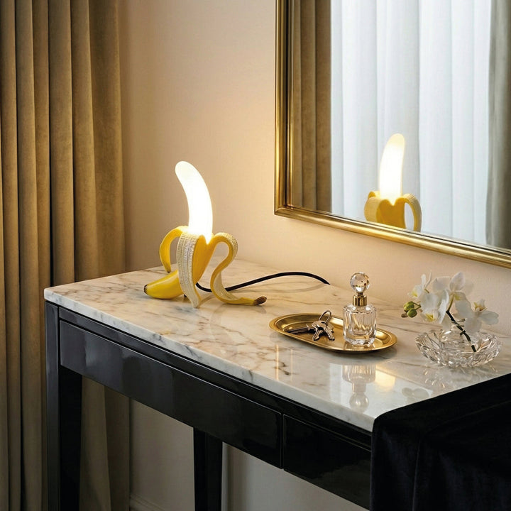 Lámpara de Mesa con Forma de Banana Pelada