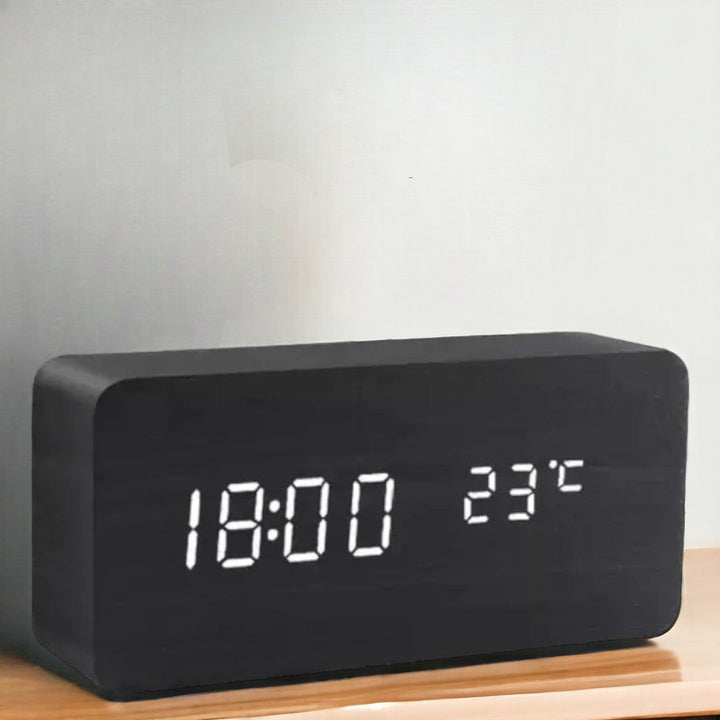 Reloj Despertador Digital con Acabado de Veta de Madera