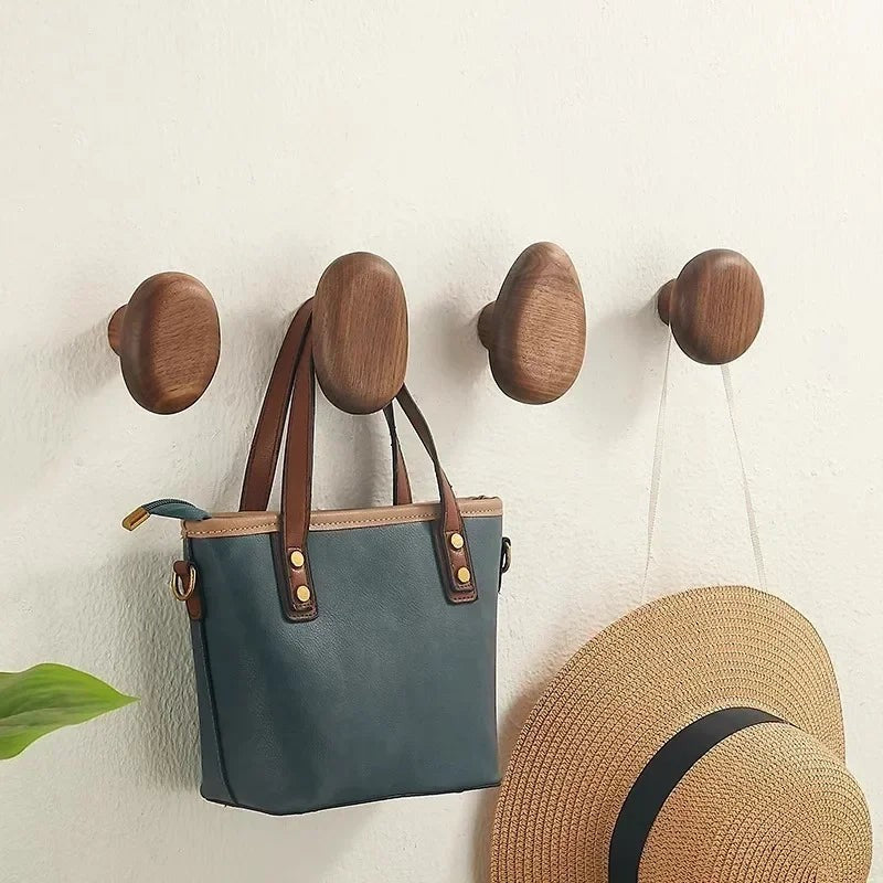 Set de 4 Ganchos de Pared - Forma Orgánica en Madera Maciza