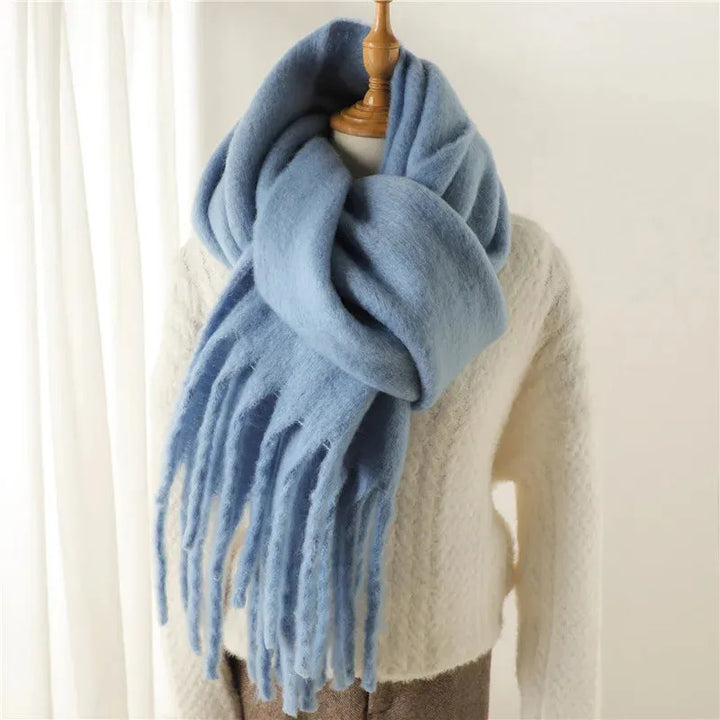 Bufanda Larga con Flecos – Azul