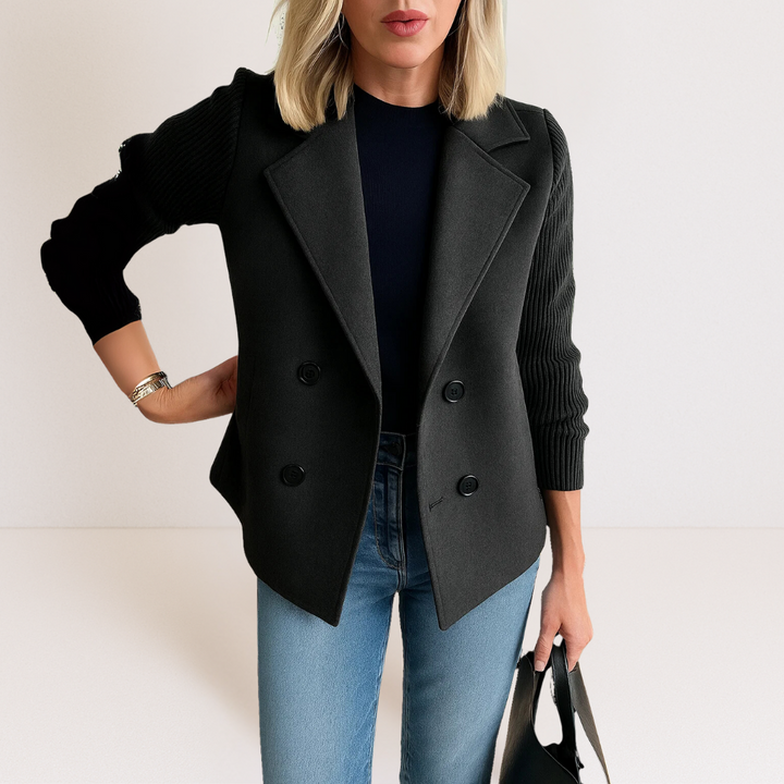 Blazer Cruzado Entallado – Negro