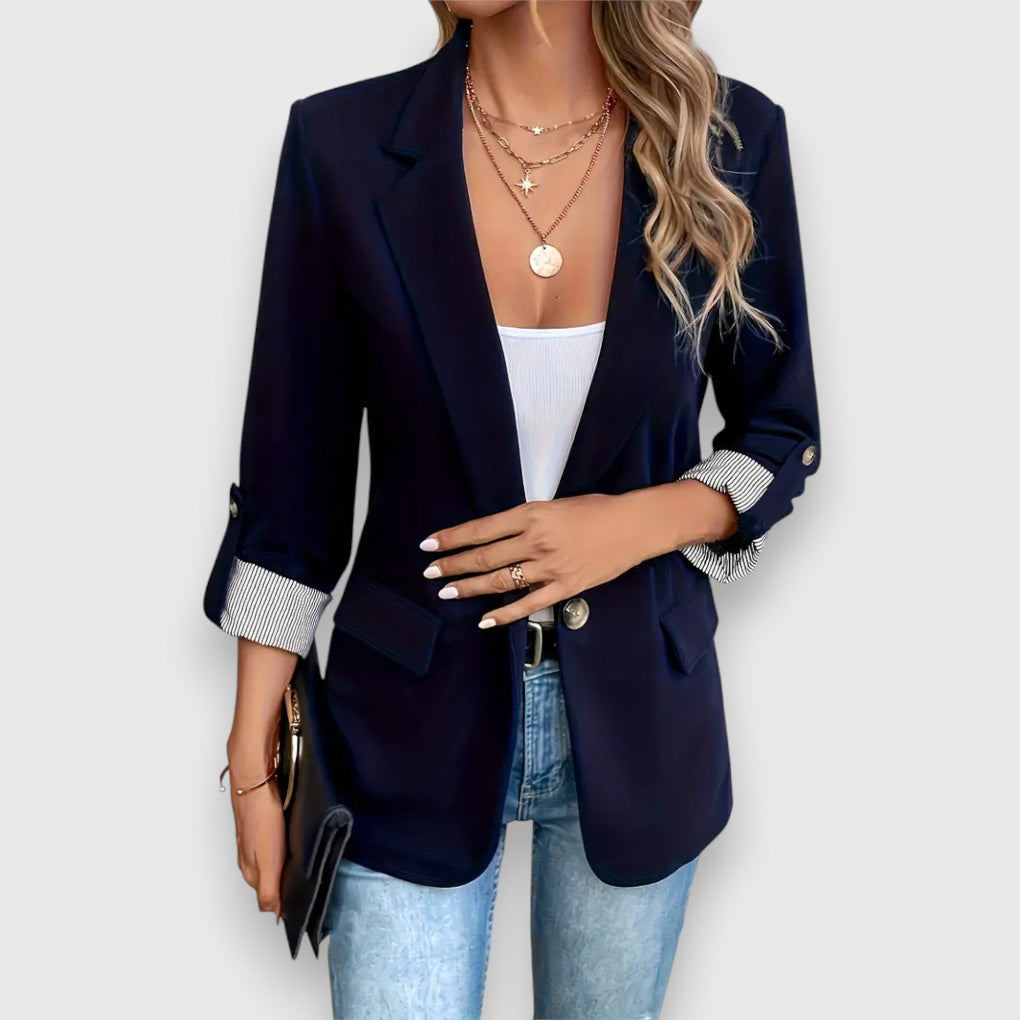 Blazer Elegante con Solapa – Azul Marino