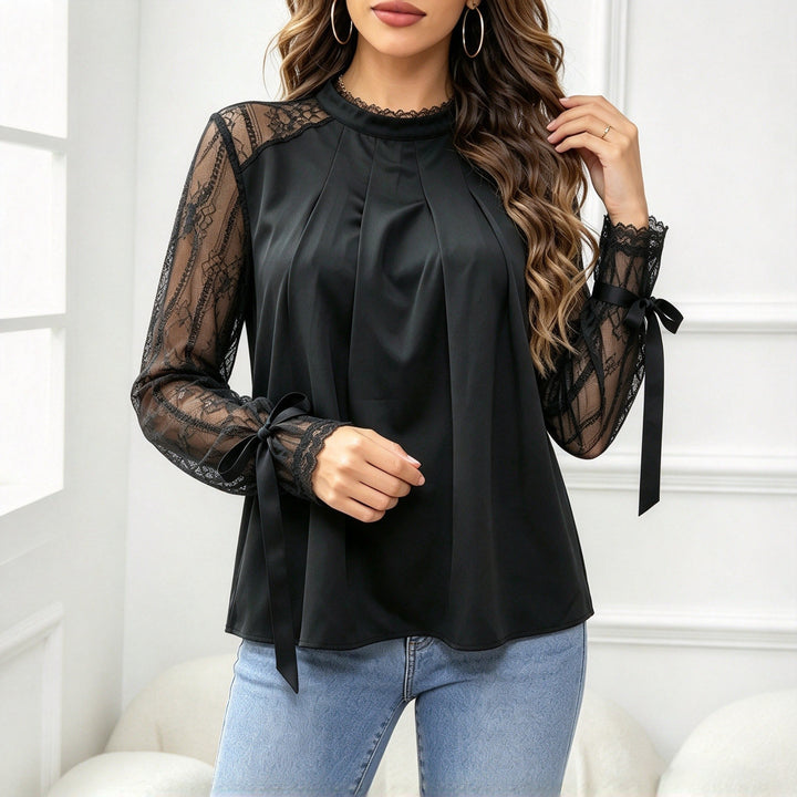 Blusa Negra de Cuello Subido