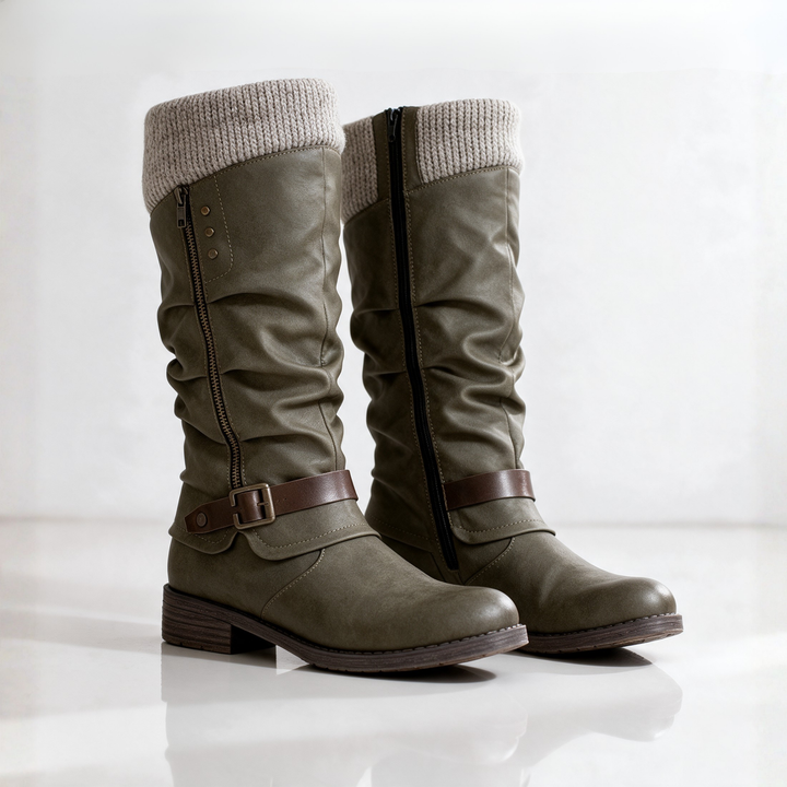 Botas Fruncidas con Hebilla – Topo