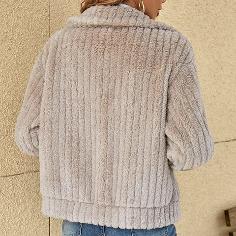 Chaqueta con Cuello Camisero