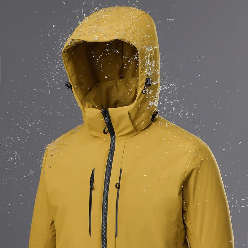 Chaqueta de Montaña con Capucha