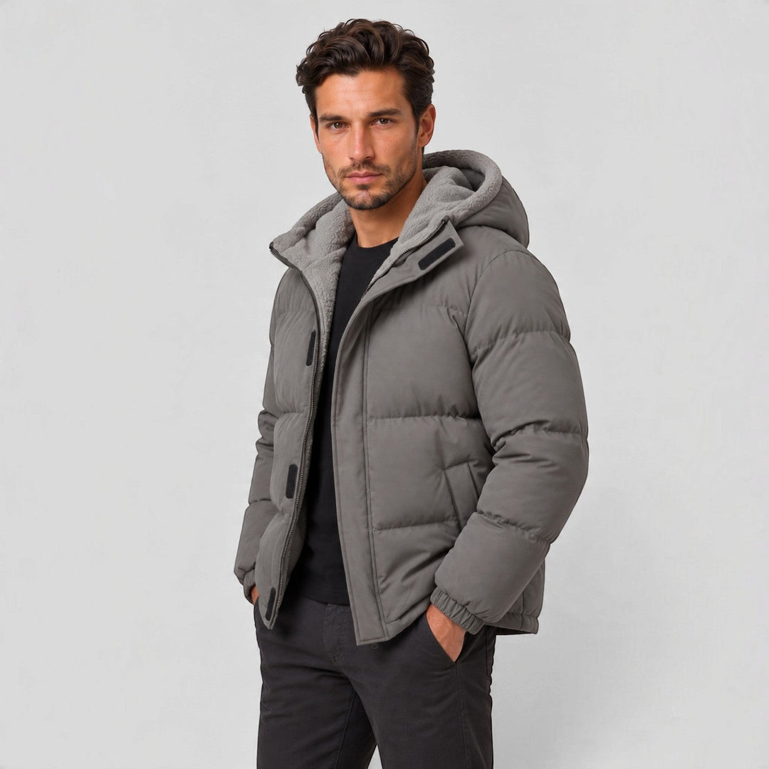 Chaqueta Robusta con Capucha
