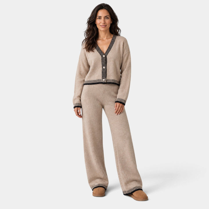 Conjunto con Cárdigan y Pantalón – Caqui