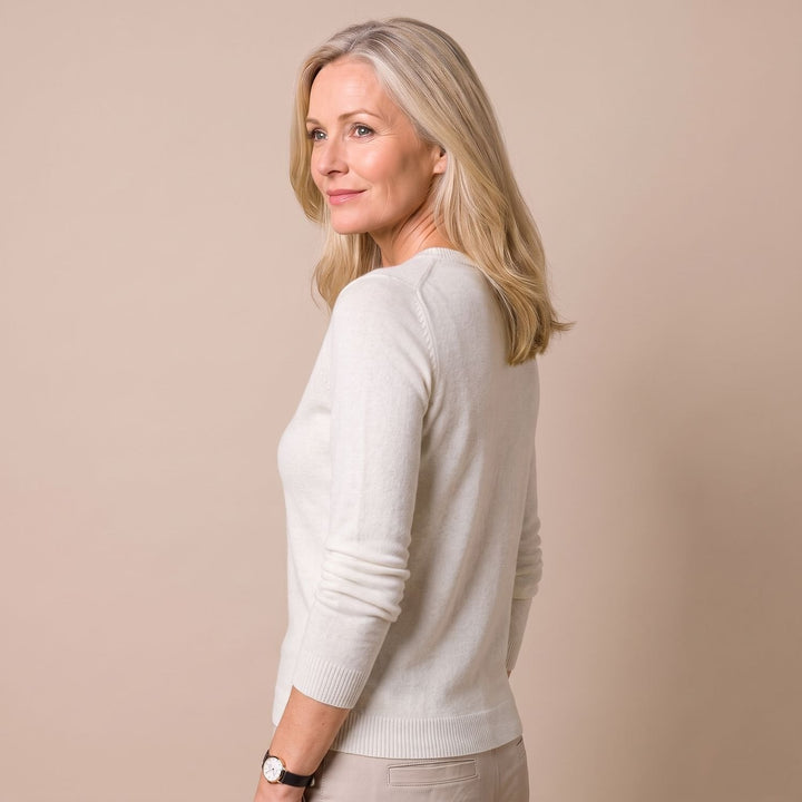 Jersey Entallado de Cuello Redondo – Blanco