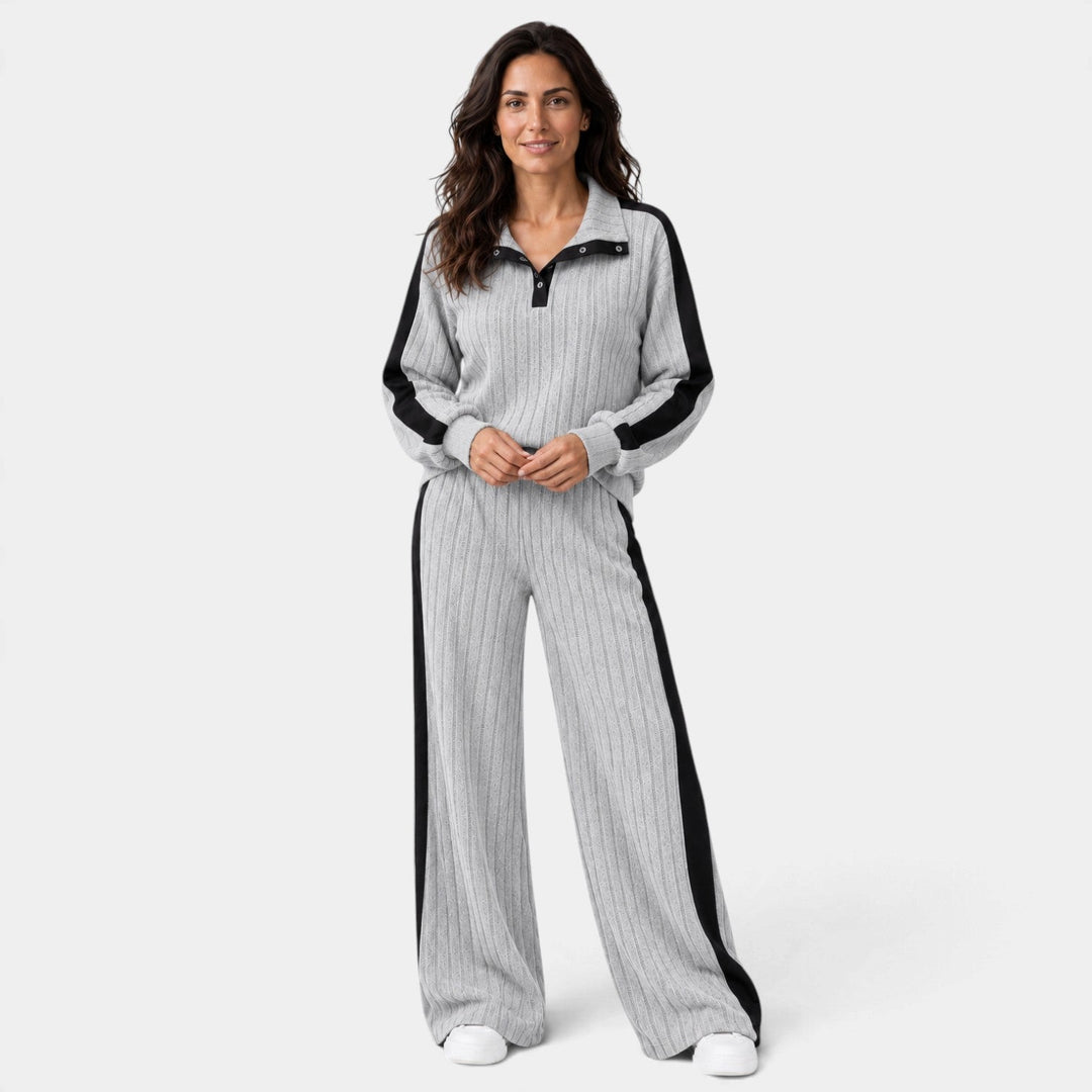 Conjunto con Rayas Laterales – Gris Claro