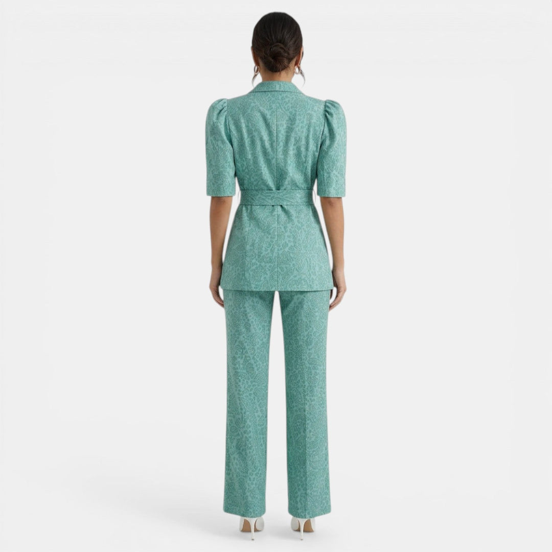 Conjunto de Blusa y Pantalón
