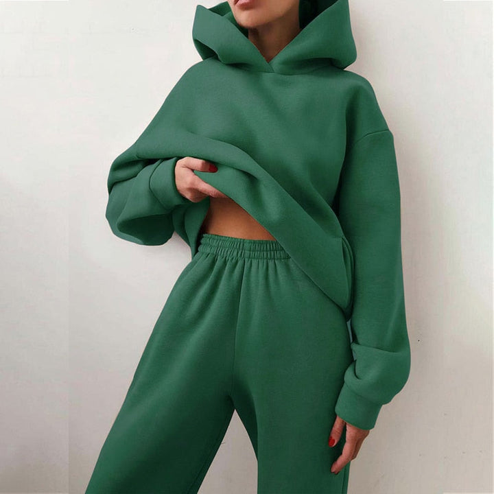 Conjunto Deportivo con Capucha – Verde Oscuro