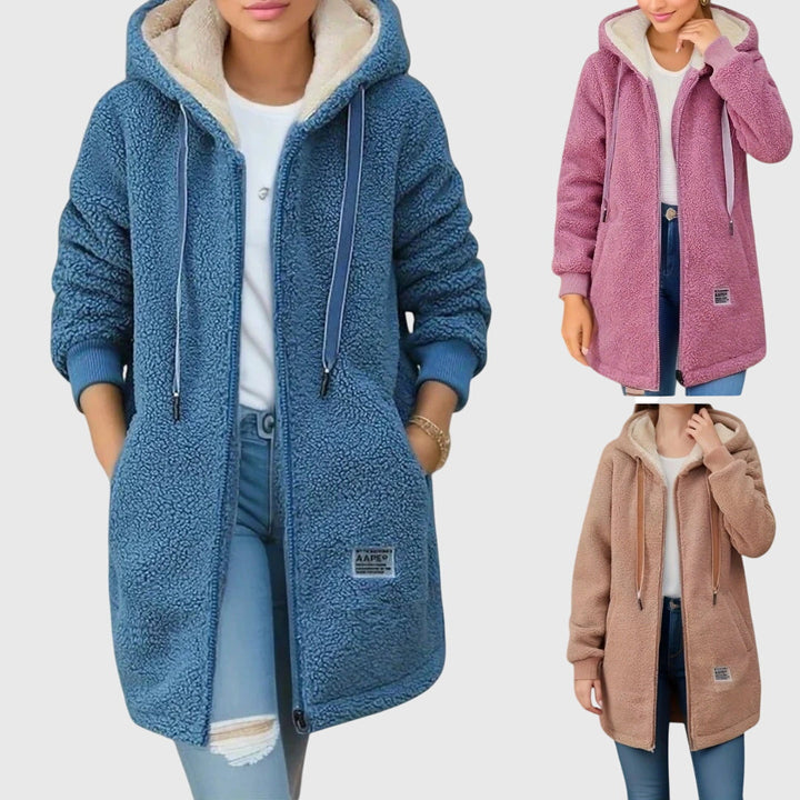 Chaqueta Larga con Capucha