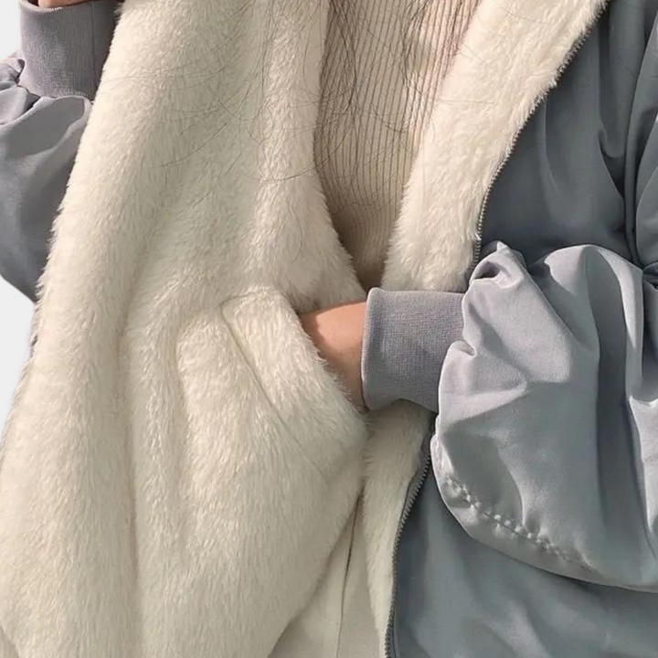 Chaqueta Oversize con Capucha