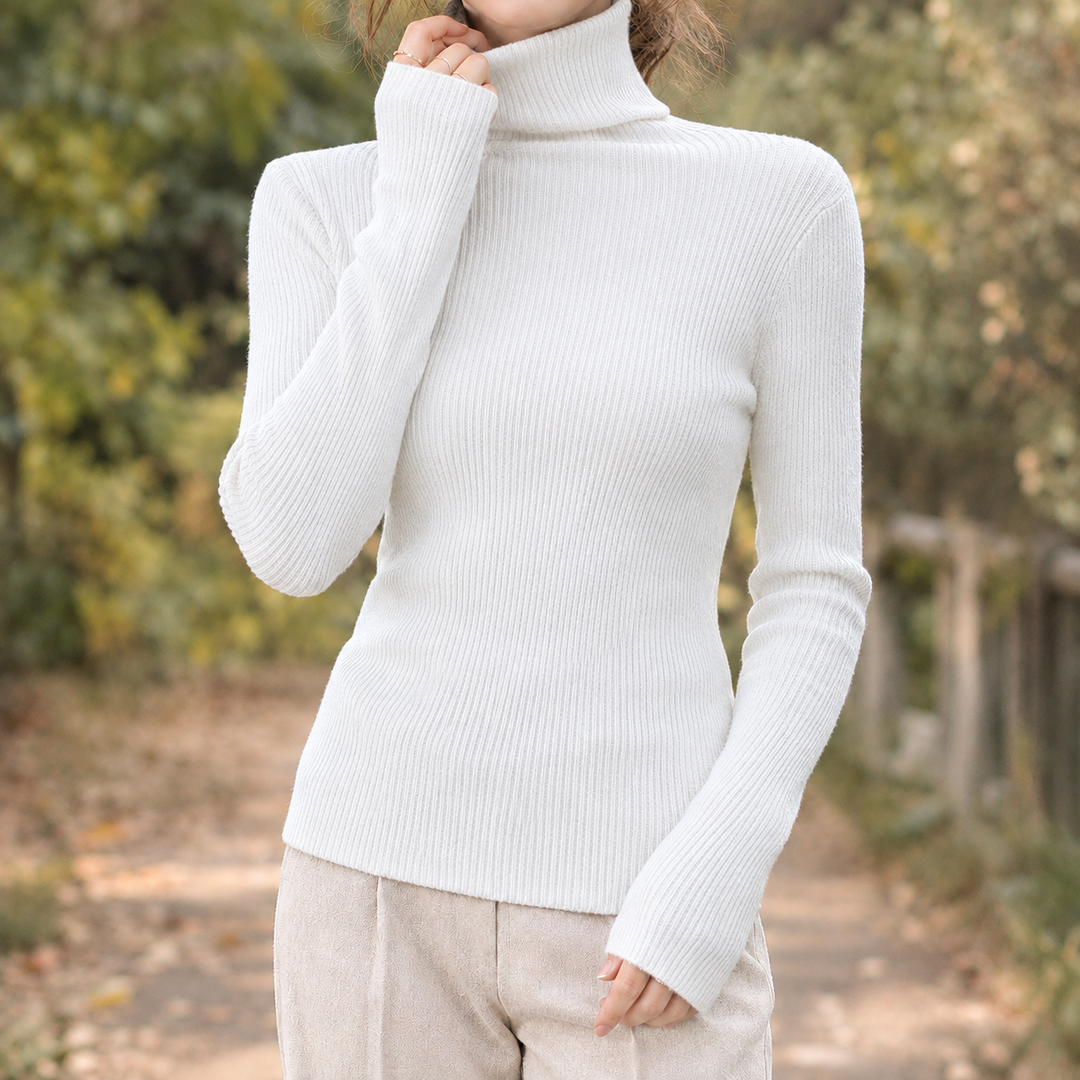 Jersey Ceñido de Cuello Alto – Blanco
