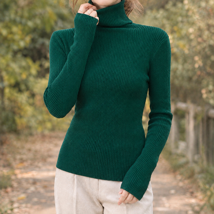 Jersey Ceñido de Cuello Alto – Verde Oscuro