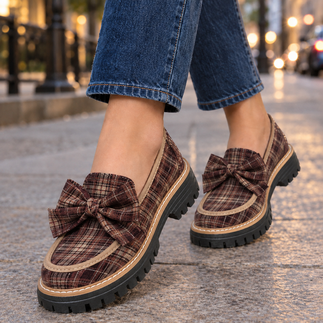 Mocasines con Lazo Decorativo – Marrón Cuadros