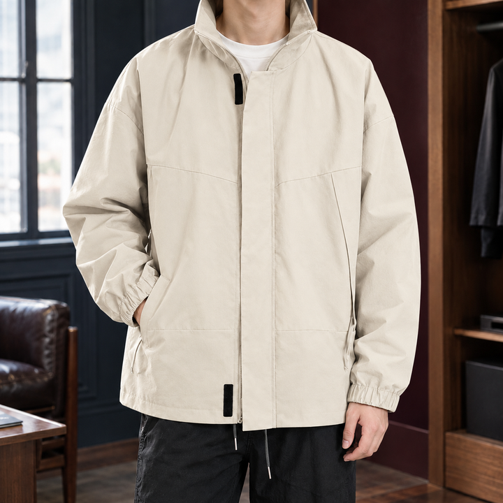 Chaqueta Minimalista de Cuello Subido – Crema