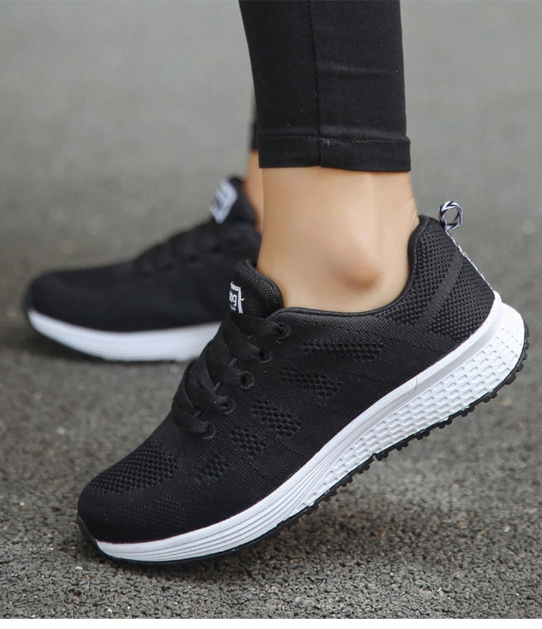 Zapatillas Deportivas Ligeras – Negro