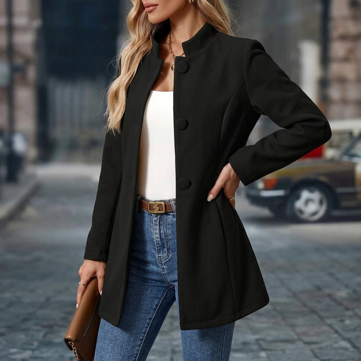 Abrigo Entallado con Botones – Negro