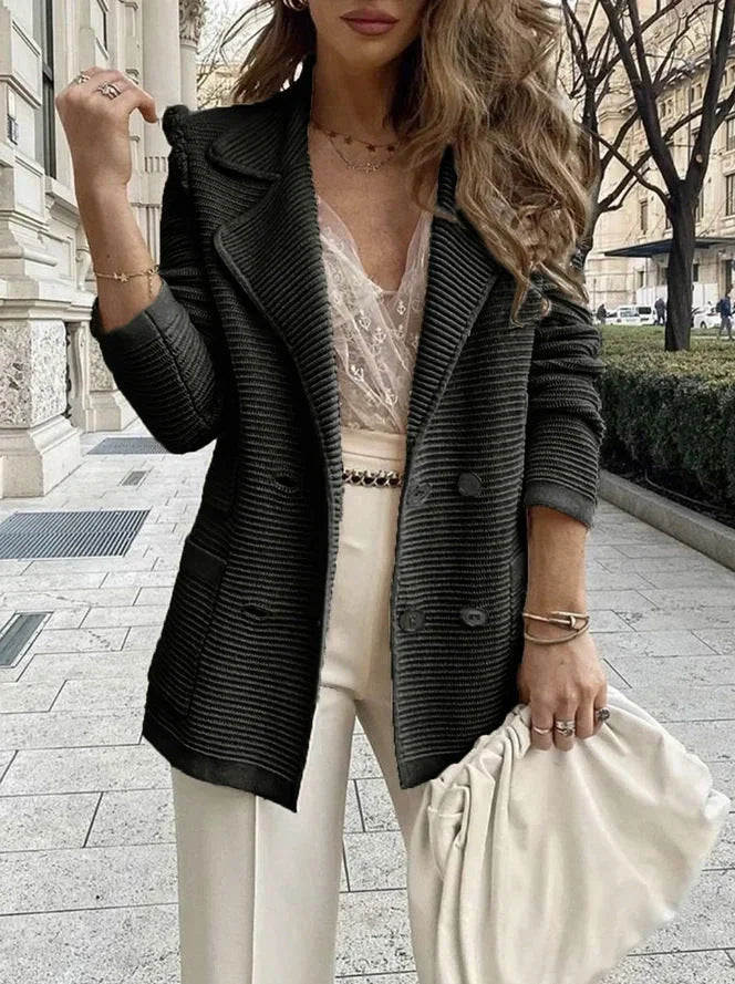 Blazer Cruzado con Botones – Negro