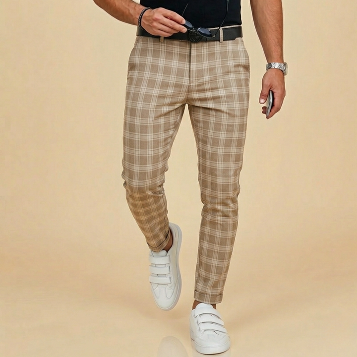 Pantalón Chino a Cuadros – Beige