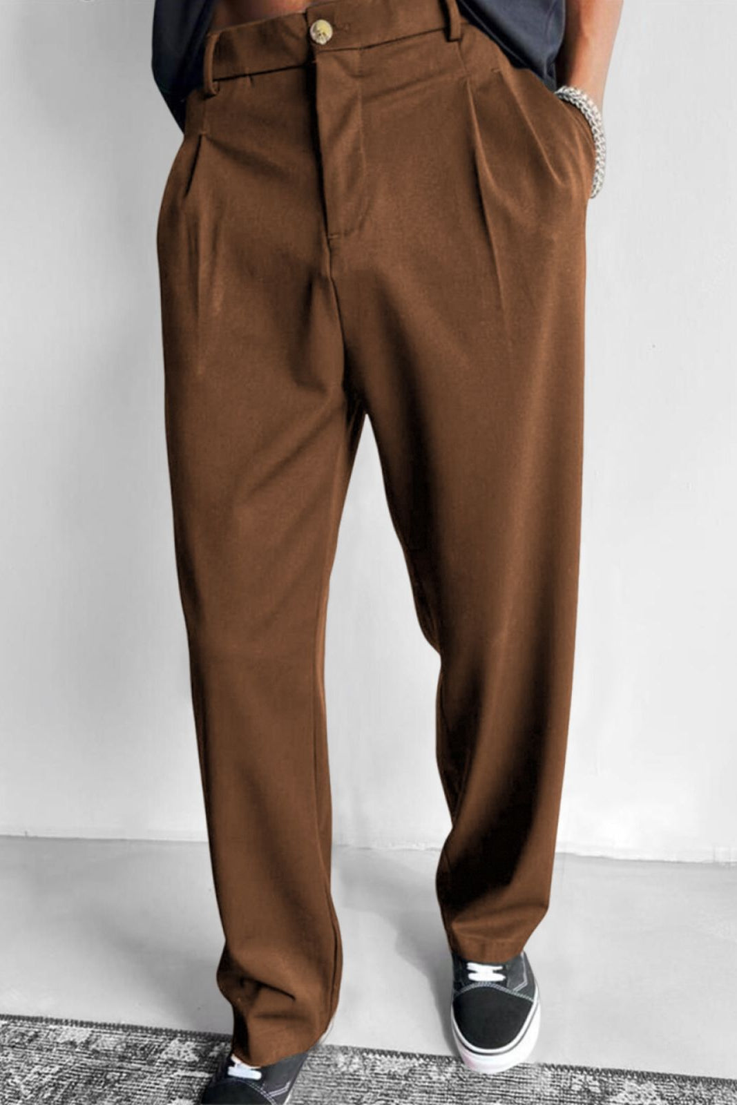 Pantalón Holgado con Pinzas – Caramelo