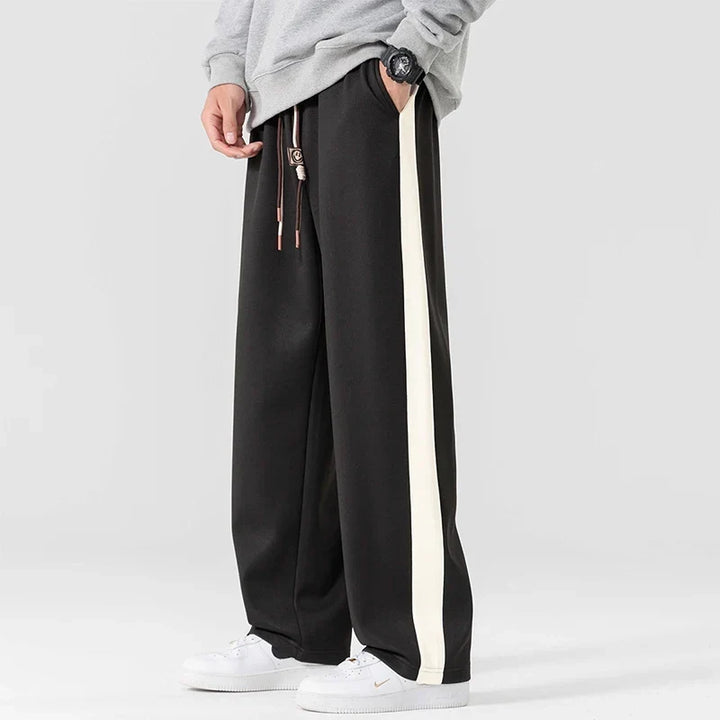 Pantalón Holgado con Raya Lateral – Negro
