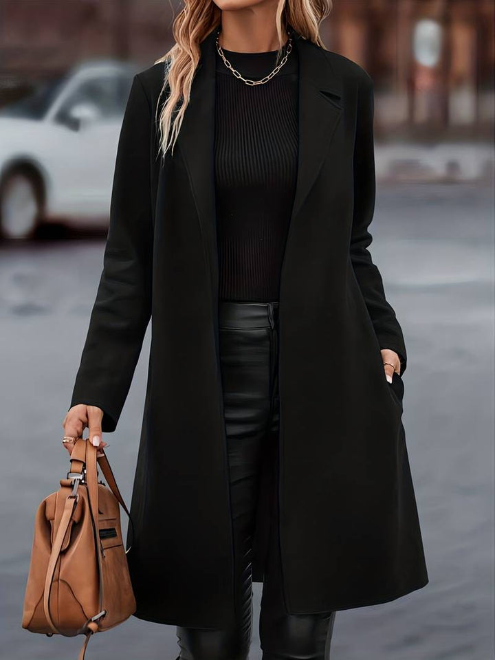 Abrigo Negro con Solapas – Negro