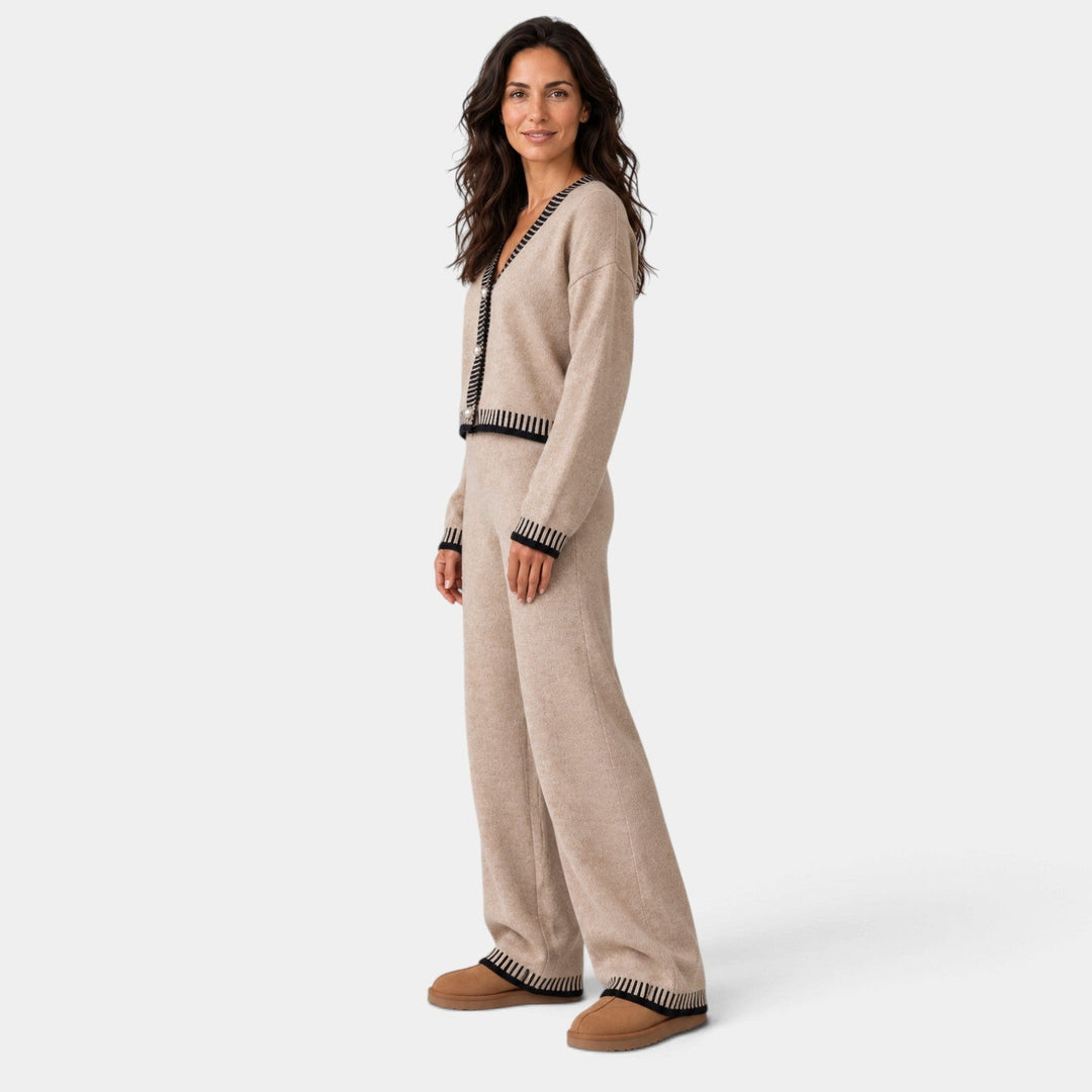 Conjunto con Cárdigan y Pantalón