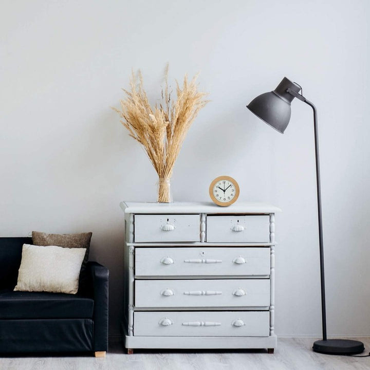 Reloj Despertador de Madera - Esfera Blanca con Números Arábigos