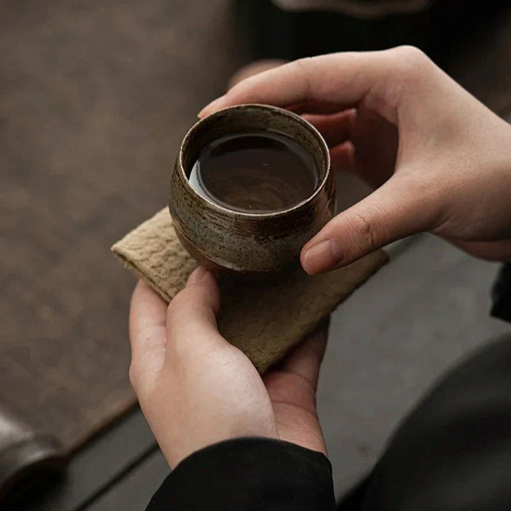 Taza de café artesanal - Forma redonda sin asa