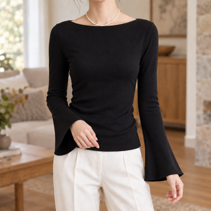 Top con Cuello Barco – Negro
