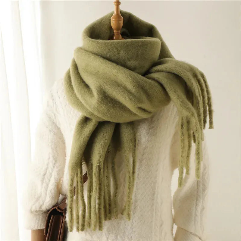 Bufanda Larga con Flecos – Verde Militar