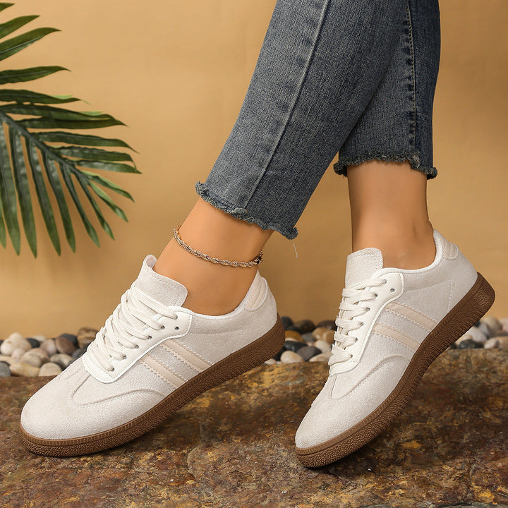 Zapatillas Bajas de Estilo Retro – Blanco