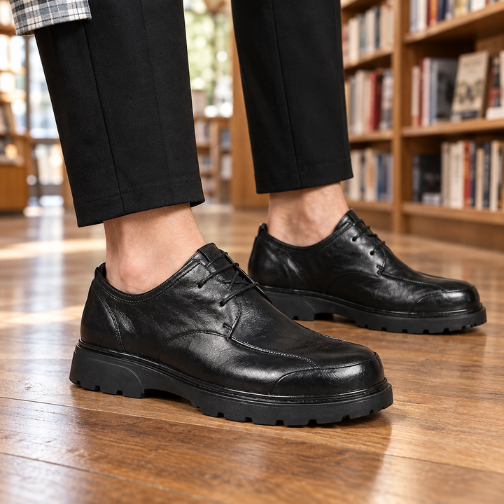 Zapatos Derby con Suela Dentada – Negro