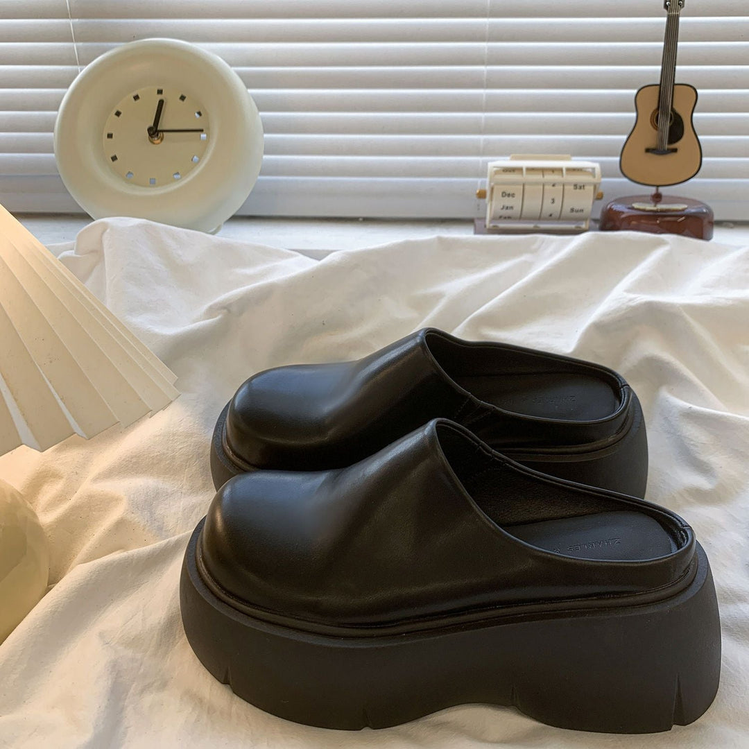 Zuecos Minimalistas con Plataforma – Negro